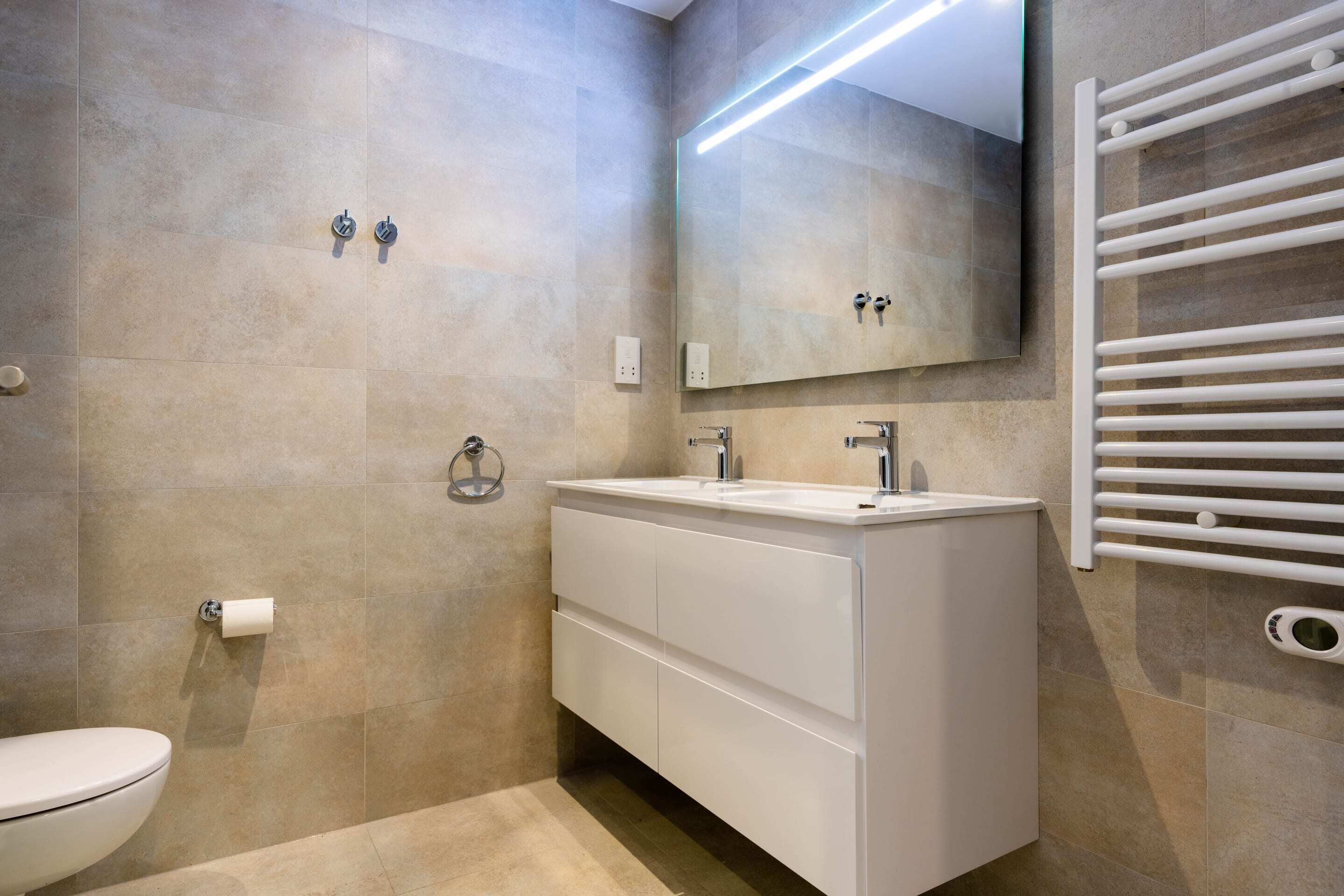 E1 Penthouse-hosted by Sweetstay