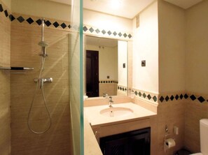 Duschwanne, Bidet