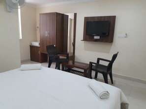 Deluxe Double Room - CNR Residency Madanapalle (Madanapalle)
