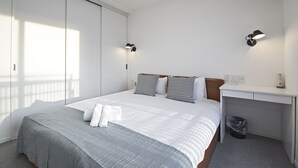 Deluxe Villa | 2 bedrooms, desk, laptop workspace, blackout curtains - Toki・Nijo Aki (Kyoto)