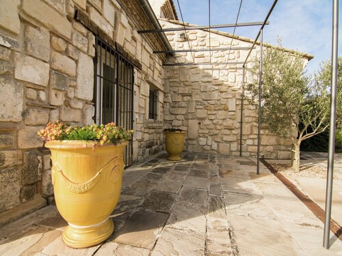 Vineyard Villa in Montfrin