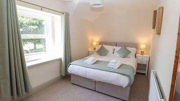 3 bedrooms, individually decorated, individually furnished, free WiFi