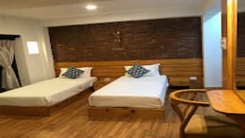 Doppelzimmer | Kostenloses WLAN, Bettwäsche