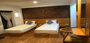 Doppelzimmer | Kostenloses WLAN, Bettwäsche