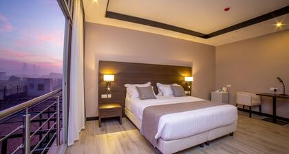 Source Of the Nile Hotel Namanve