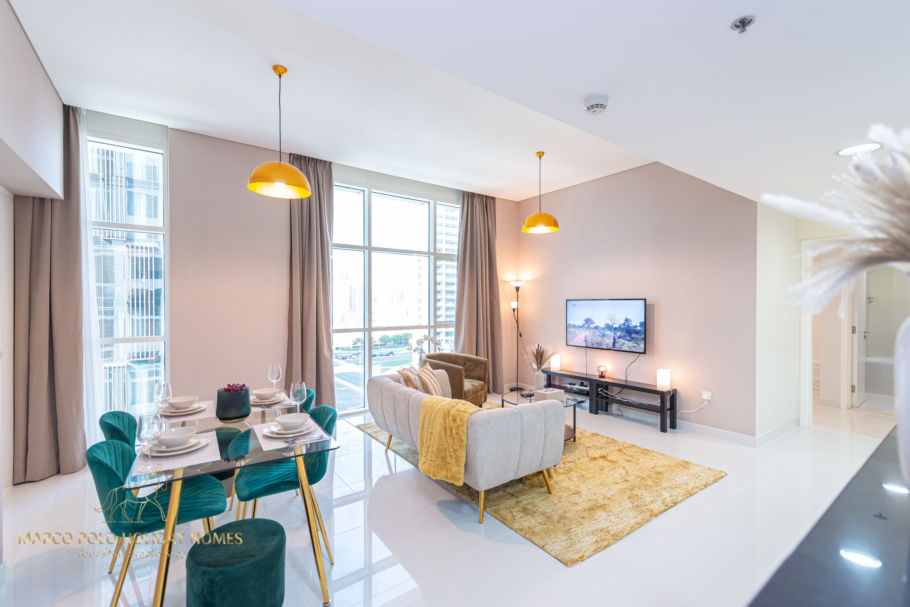 Deluxe Apartment | Living area | 55-inch Smart TV with cable channels, TV