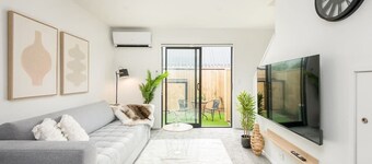 Sea Side Paradise - Beach Across