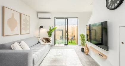 Sea Side Paradise - Beach Across