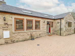 Exterior - 4 Pheasant Lane (Sheffield)