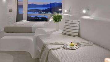 Suite studio, vue sur la mer | 1 chambre, literie de qualité, lit avec matelas à plateau-coussin