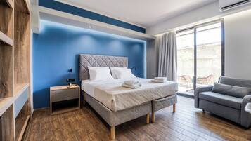 In-room safe, desk, blackout curtains, soundproofing