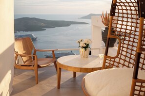 View from property - CASASUNSHA (Santorini)