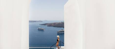 Hồ bơi ngoài trời