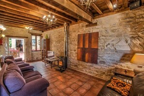 Living area - La Morada del Cid (Burgos)