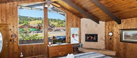 6 室のベッドルーム、WiFi