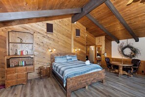 6 bedrooms, WiFi