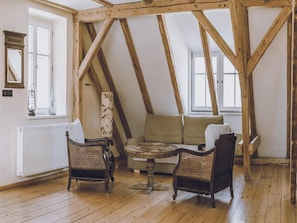 Living area - Spacious authentic Polish farmhouse (Janowice Wielkie)