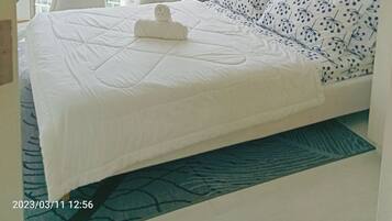 2 多间卧室、办公桌、免费 WiFi、床单