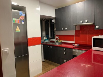 Apartamento con Aparcamiento, en un Sitio Tranquilo de Jaén