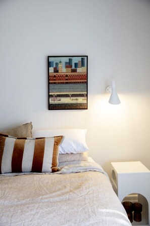 2 chambres, fer et planche Ă repasser, Wi-Fi, draps fournis