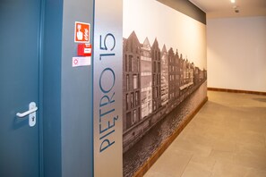 Lobby - Maya's 46 (Gdansk)