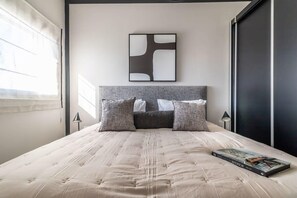 1 soverom, strykejern/-brett, reiseseng for barn og wi-fi