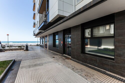 Dada 2 apartment by Egona