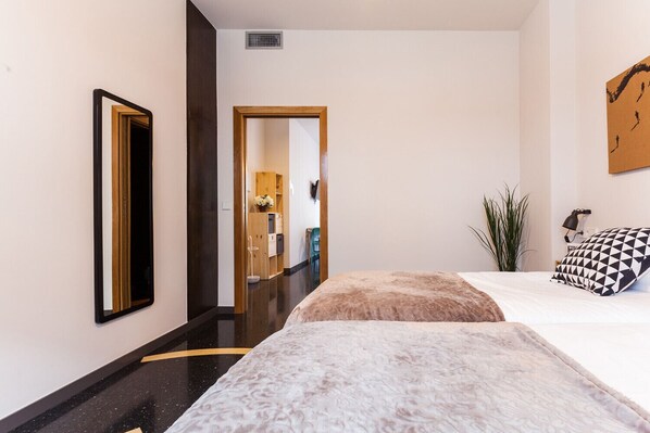 1 Schlafzimmer, Bügeleisen/Bügelbrett, kostenloses WLAN, Bettwäsche