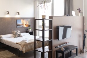 Iron/ironing board, free WiFi, bed sheets, wheelchair access - Salbide Marron apartment by Egona (Zarautz)