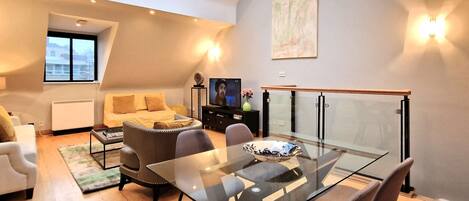 Télévision, espaces bureaux