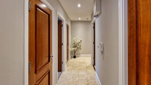 Interior - Luxury apartment, walking distance to city centre. (Dublin)