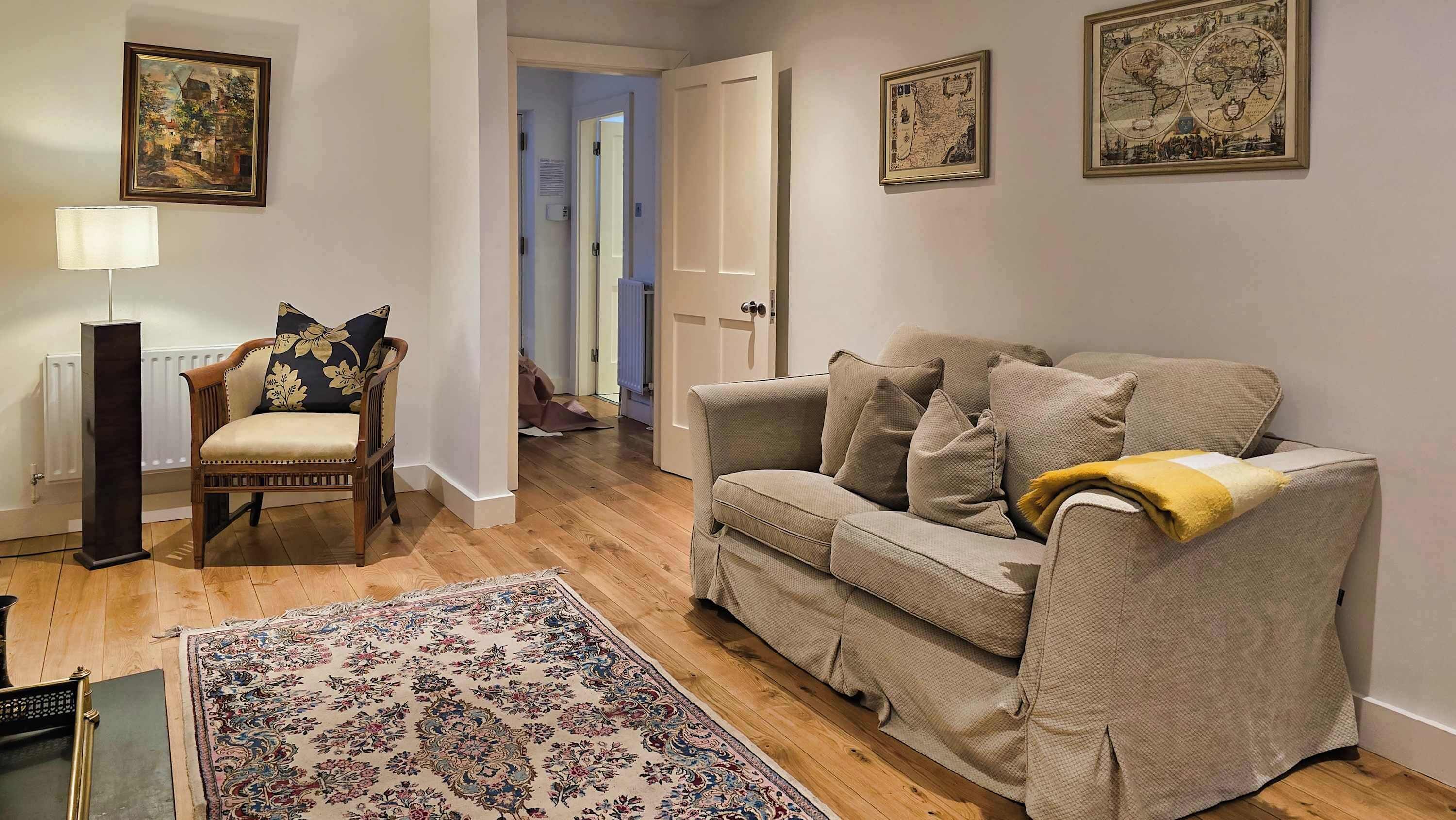 TV, fireplace, offices