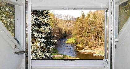 Villa Rotschoenberg im Tal der Freiberger Mulde