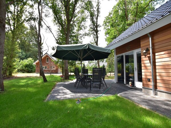 Buiten dineren