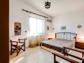 3 Schlafzimmer, Babybetten, WLAN