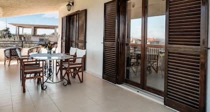 Holiday villa with sea view in Paralia Avlidas
