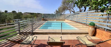 Piscine extérieure