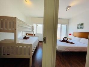 2 chambres, fer et planche à repasser, Wi-Fi, literie fournie