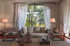 Smart TV, ping pong, printers - 5 bedroom villa in tuscany (Toscana)