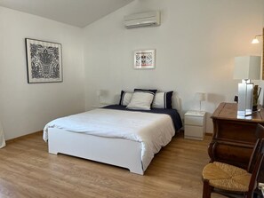 5 chambres, fer et planche Ă repasser, lit parapluie, Wi-Fi gratuit