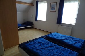 4 bedrooms, free WiFi - Home sauna near beaches of Wemeldinge (Wemeldinge)