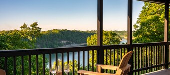 Somerset Lakeview Living