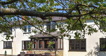 3 bedroom accommodation in Wyson, near Ludlow