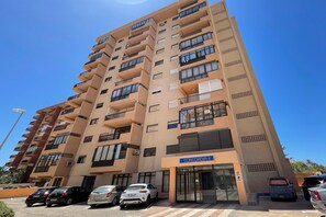 Uklassifisert bilde, 2 av 40, knapp