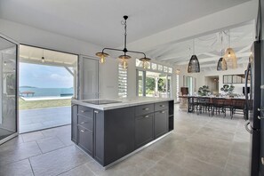 Fridge, microwave, oven, dishwasher - Villa Frégate Bay - Six Bedroom Villa, Sleeps 12 (Le François)