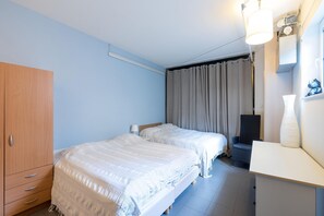 2 makuuhuonetta, vauvan matkasänky, ilmainen Wi-Fi