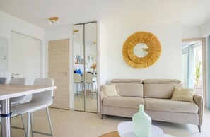 Smart TV - Le soleil d’or Théoule sur mer (Théoule-sur-Mer)