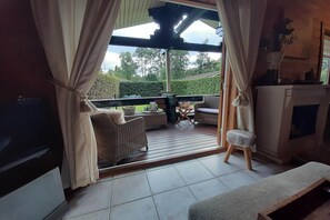 Smart TV - Bungalow met omheinde tuin op de Veluwe (Hulshorst)