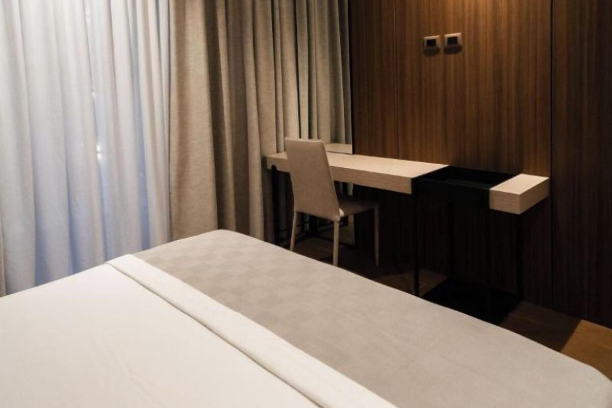 Premium bedding, Select Comfort beds, minibar, in-room safe