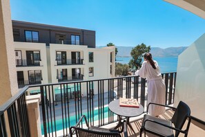 Balcony - Jost Caravel (Orikum)